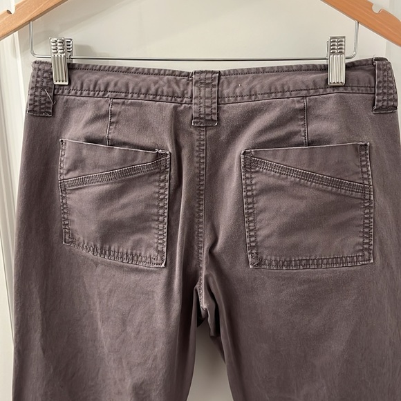 Grey pants - Picture 3 of 3